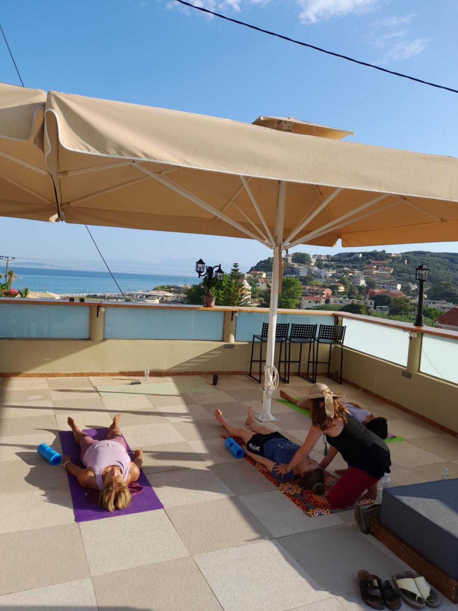 Sunsea Wellness Resort Агиос Стефанос Экстерьер фото