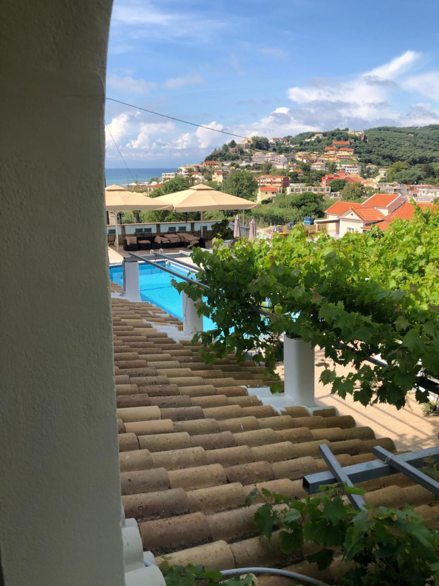Sunsea Wellness Resort Агиос Стефанос Экстерьер фото