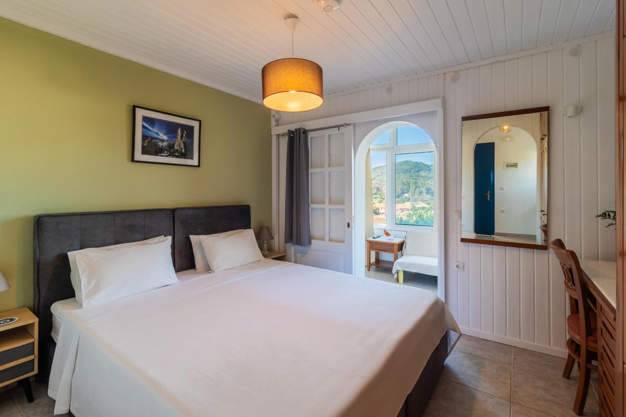 Sunsea Wellness Resort Агиос Стефанос Экстерьер фото